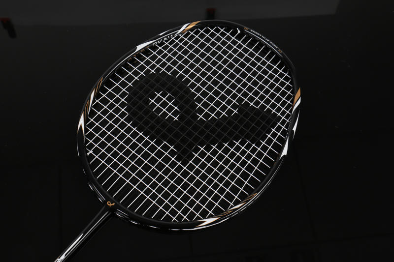 Aluminum Alloy Fiberglass Middle Pole Integrated Badminton Racket CX-B518